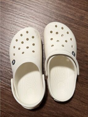 Crocs White Casual Clog Shoes